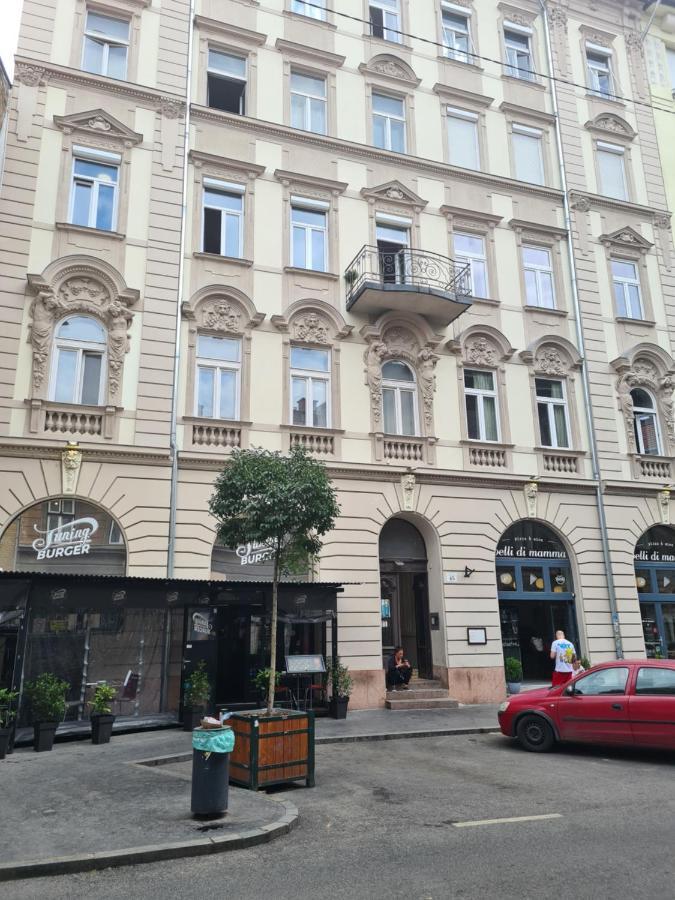Feeling Home In The Heart Of Budapesta Exterior foto